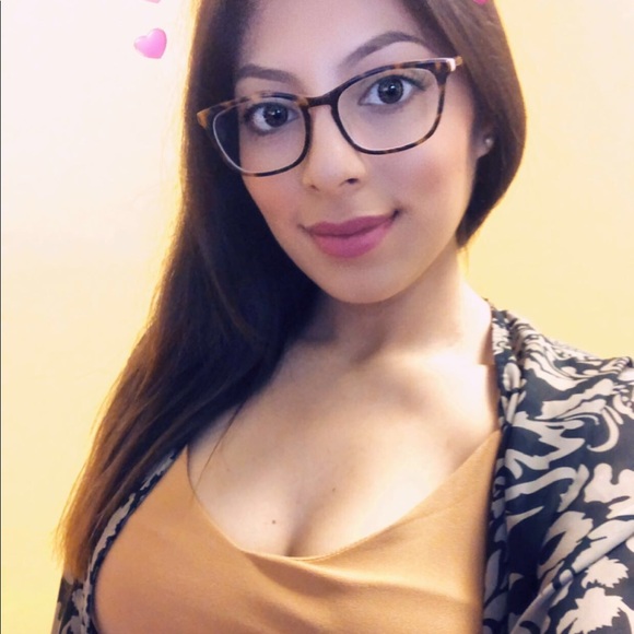 Meet the Posher Other - Meet your Posher, Carmelita